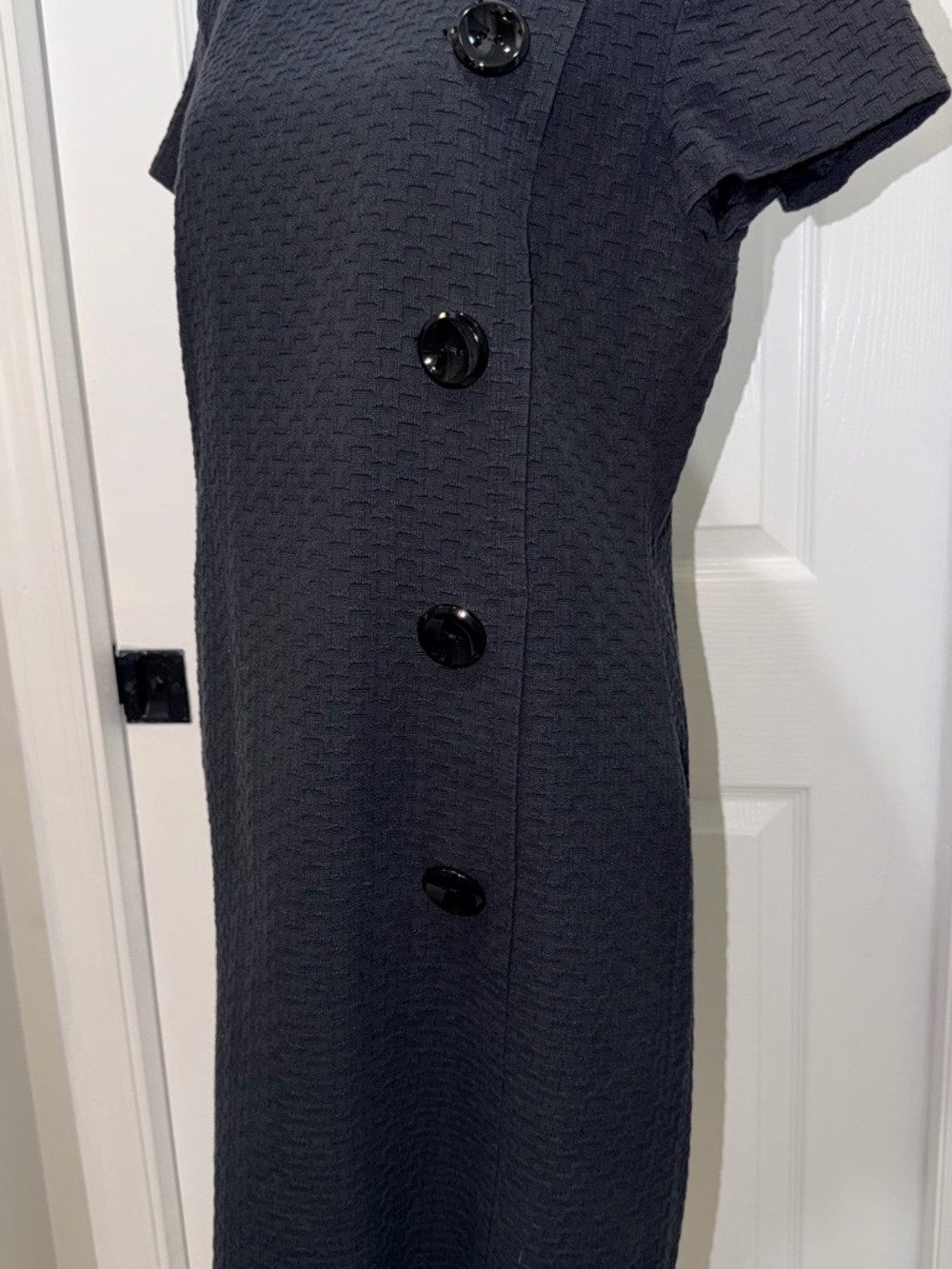 Ann Taylor Textured Black Short-Sleeve Midi Dress with Asymmetric Button Detail - Picture 5 of 10
